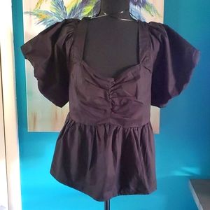 Old Navy 2x Black semi crop top